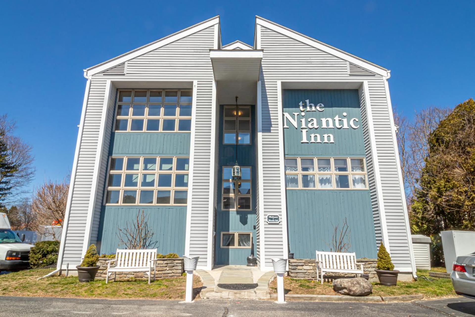 The Niantic Inn Экстерьер фото